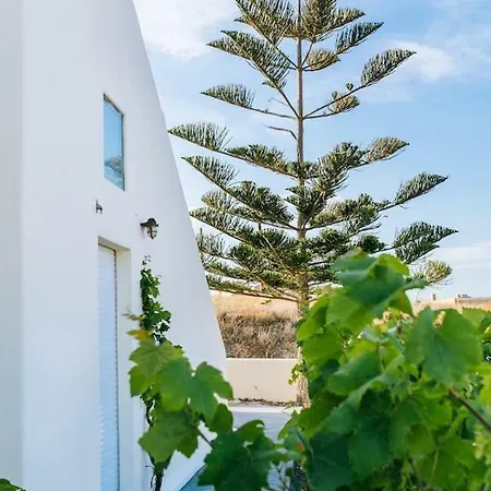 Sun Stories Apartment Vothon